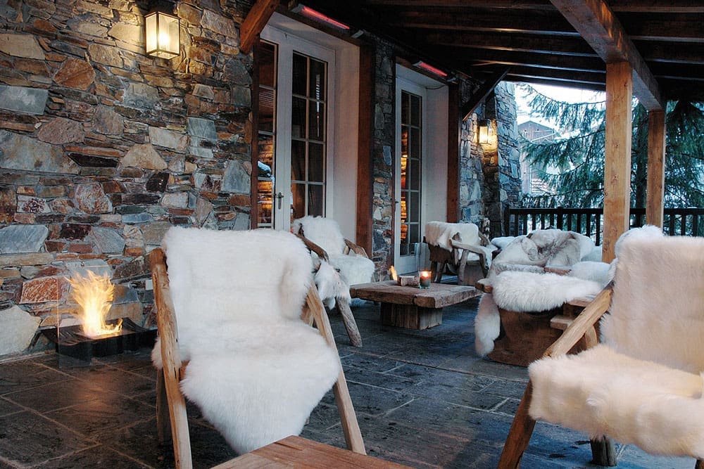 Ski chalet
